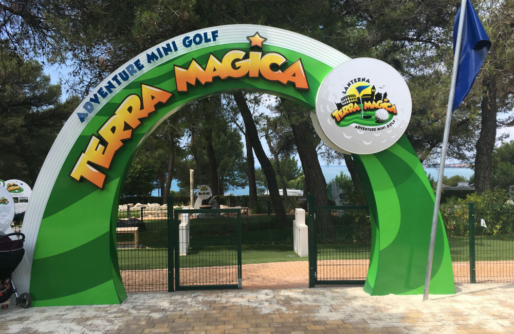 IZGRADILI SMO PRVI ORIGINALNI ADVENTURE MINI GOLF TERRA MAGICA U LANTERNI!