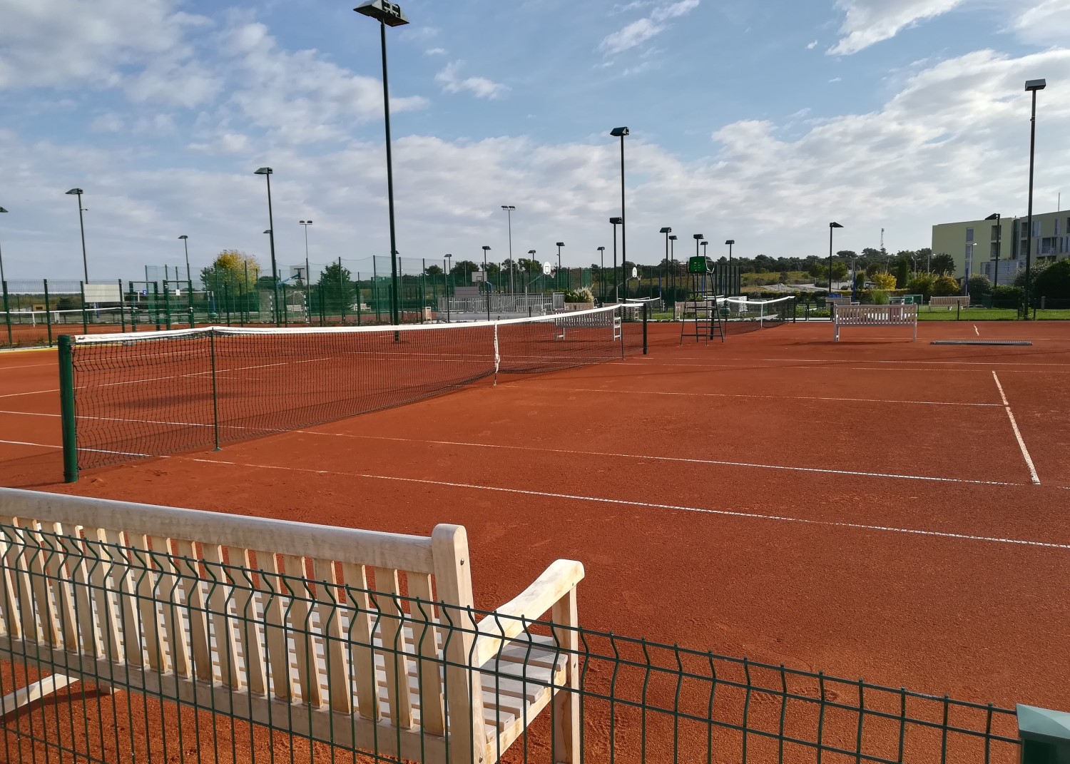 RuKortTenisit zemljani teniski teren od tenisita